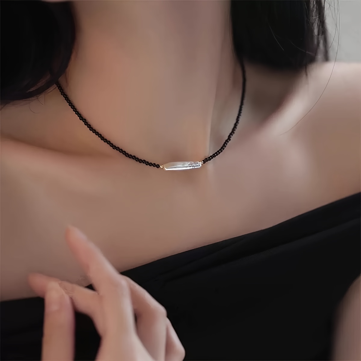 Women's Obsidian & Faceted Beads Necklace, Modern Elegance